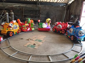 Nouveau design, train à monnayeur électrique pour enfants en forme de dessin animé, pour parc d'attractions - Product Image 3