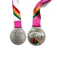 Médaille de karaté et de gymnastique plaquée argent en alliage de zinc avec émail, trophée de marathon, offre spéciale