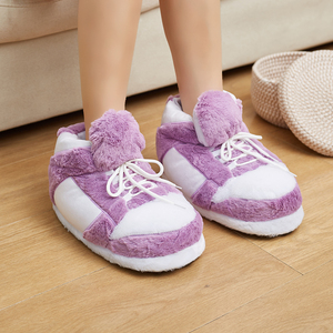 Уютные плюшевые домашние и уличные теплые меховые тренировочные тапочки стильные кроссовки для зимы - Product Image 3