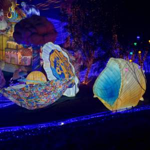 Aventure au Récif Magique -- Créatures marines interactives à LED et paysages fantaisistes pour les zones enfants - Product Image 3