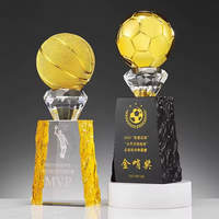 Trophées et récompenses sportifs en résine or, argent, bronze, personnalisables, pour basketball, football et autres sports, avec cristaux