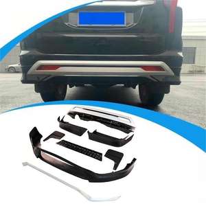 Kit carrosserie édition exécutive d'origine d'usine avec protections de pare-chocs pour Mitsubishi Pajero Pare-chocs avant haute résistance - Product Image 2