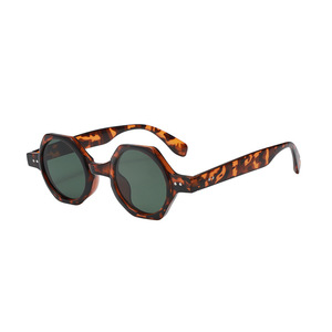 Gafas de Sol Redondas de Moda con Protección UV400, Unisex para Adultos, Protección Solar 2025 - Product Image 3