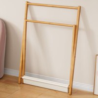 Séchoir à linge pliable sur mesure, Porte-vêtements en bois fait main, Porte-vêtements moderne sur pied, Porte-vêtements minimaliste sur pied