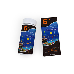 Bandelettes <span class=keywords><strong>de</strong></span> test 6-en-1 <span class=keywords><strong>pour</strong></span> bassin et aquarium - <span class=keywords><strong>Kit</strong></span> <span class=keywords><strong>de</strong></span> test rapide <span class=keywords><strong>de</strong></span> <span class=keywords><strong>l</strong></span>'<span class=keywords><strong>eau</strong></span> en 30 secondes (50 unités) <span class=keywords><strong>pour</strong></span> <span class=keywords><strong>la</strong></span> carbonate, le pH, <span class=keywords><strong>la</strong></span> <span class=keywords><strong>dureté</strong></span>, le chlore, les nitrates et les nitrites - Product Image 1