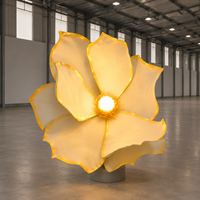 Grote papieren kunstbloemenlamp met LED-verlichting, sculptuur, bruiloftdecoratie, commerciële bloemendisplay