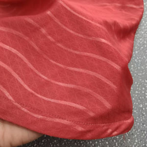 Çok Satan 2026 2027 Sezonu Erkek Futbol Forması Oyuncu Versiyonu Futbol Tişörtü Hızlı Kuruyan OEM Takım Adı %100 Polyester Portekiz - Product Image 3