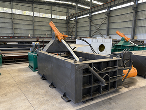 Presse à balles métalliques polyvalente de 160 tonnes pour tous les déchets non ferreux, conception horizontale peu encombrante, 400*400mm 500*500mm - Product Image 3