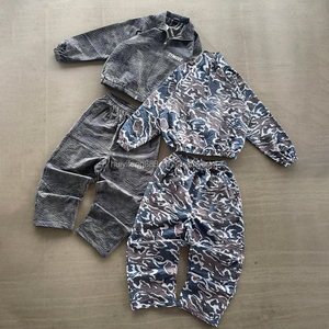 Fashion Design Tracksuit <b>For</b> <b>Men</b> High Quality Soft Shell Windproof Nylon <b>Jacket</b> And Nylon <b>Track</b> Pants Set Custom Windbreaker Set - Product Image 1