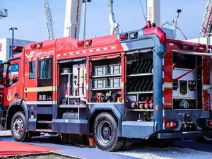 Tout nouveau véhicule de plate-forme aérienne PM180F1 <span class=keywords><strong>camion</strong></span> de lutte contre l'incendie de mousse de réservoir d'eau à vendre - Product Image 6