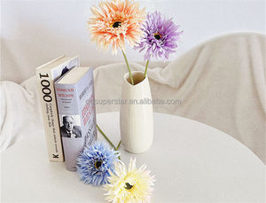 C-179 Crisantemo Artificial de Seda Clásico, Rama Individual, Flor Grande Blanca, Gerbera para Fotografía, Decoración de Bodas - Product Image 3