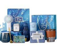 Cadeau de mariage, d'anniversaire ou de remerciement personnalisable : Mini parapluie UV50+, Ventilateur rechargeable, Serviette, Savon, Bougie, Bouteille isotherme, Bouteille en céramique