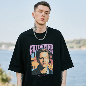 เสื้อยืดผู้ชายแขนยาวโอเวอร์ไซส์พิมพ์ลายสตรีทแวร์ผ้าคอตตอนโชว์ไหล่ - Product Image 1