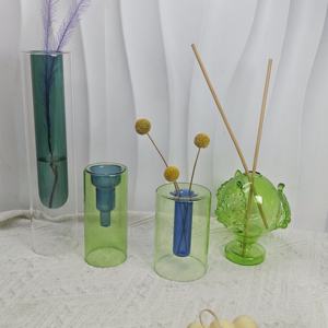 مزهرية زجاجية كريستالية ملونة مزدوجة الجدار مخصصة بالجملة عالية الجودة بطول 4 بوصات مناسبة لديكور المنزل - Product Image 6