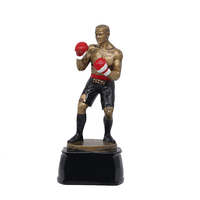 Nouveau Design Boxe Trophée Logo Gravé Boxe Athlètes Artisanat Souvenir Décoration Résine Sport Prix Trophées