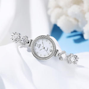 Nouvelle montre pour femme, niche haut de gamme, bracelet en nacre, montre à quartz pour femme - Product Image 1