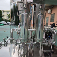 Équipement d'usine de parfum Mélangeur de parfum à double filtration Dispositif de refroidissement de mélange de parfum avec filtre Pompe pneumatique anti-corrosion