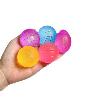 Giocattolo Antistress a Forma di Palla Sportiva in Maltosio, Pallone da Calcio, Basket, Pallavolo, Baseball, Rugby con Texture Ghiaccio - Product Image 4