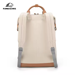 <span class=keywords><strong>Mochila</strong></span> de Material Reciclado - Impermeable, Ligera, <span class=keywords><strong>para</strong></span> Viajes, Portátil, de 15.6 <span class=keywords><strong>Pulgadas</strong></span>, Ecológica, Unisex, Minimalista - Product Image 4