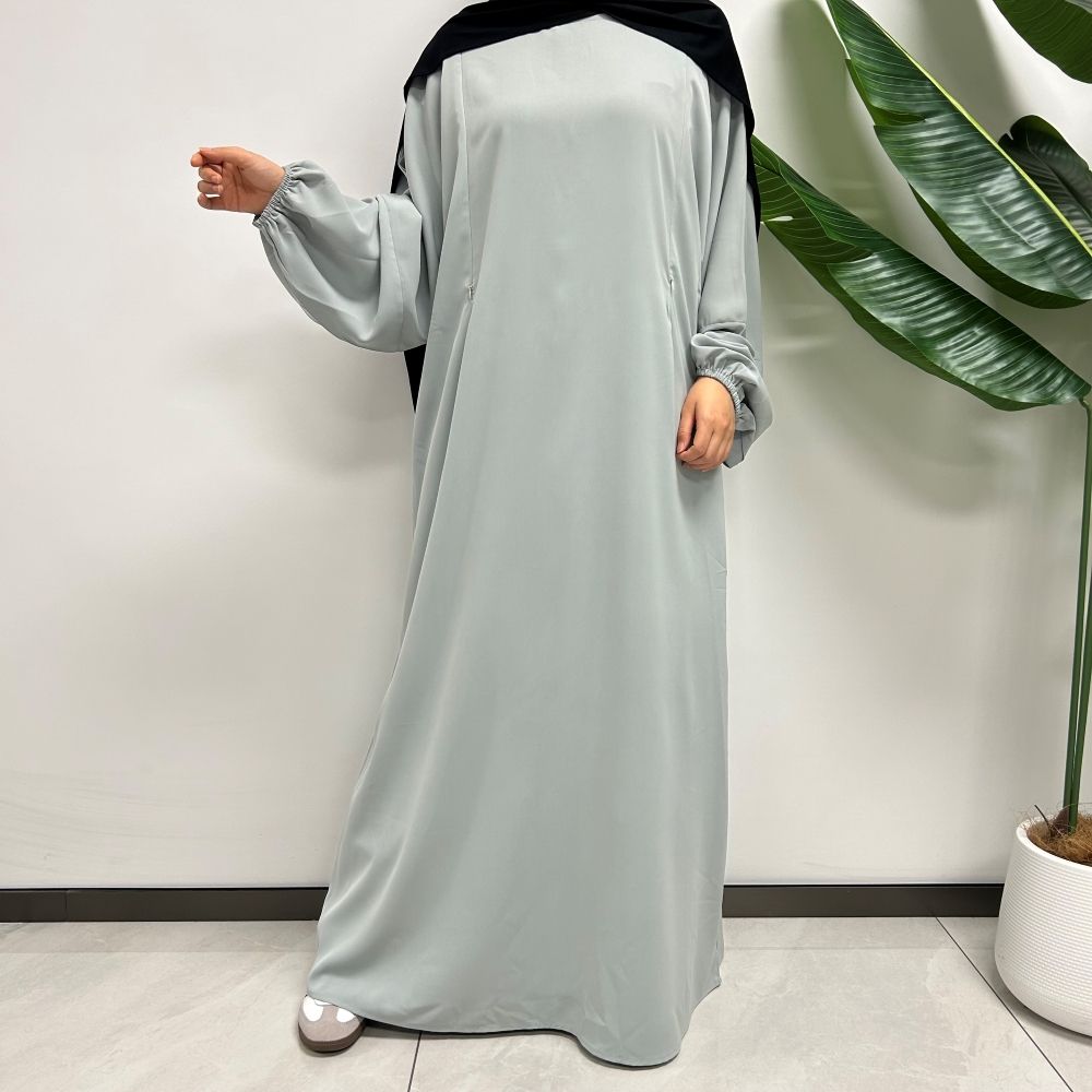 สีเขียวอ่อน