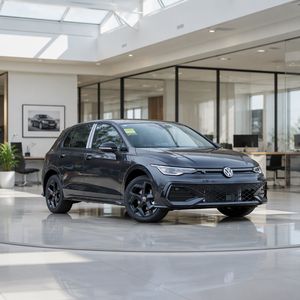   <span class=keywords><strong>Golf</strong></span> <span class=keywords><strong>R</strong></span>-Line d'occasion, automatique, 1.5T, essence turbocompressée, sièges en cuir, phares à LED, <span class=keywords><strong>toit</strong></span> <span class=keywords><strong>ouvrant</strong></span> - Product Image 1