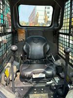 Chargeur frontal d'occasion d'origine pour moteur Kubota S550, faible nombre d'heures, matériel de construction fiable, 2023, capacité de charge nominale de 3 tonnes