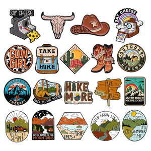 Pin de solapa personalizado <span class=keywords><strong>del</strong></span> fabricante, de metal esmaltado, con logotipo de dibujos animados, estilo vaquero <span class=keywords><strong>del</strong></span> <span class=keywords><strong>Oeste</strong></span>, para recuerdo, tipo duro o blando - Product Image 1