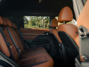 Nuevo lanzamiento SSANG YONG <span class=keywords><strong>Torres</strong></span> todoterreno de tamaño medio SUV 5 plazas cámara trasera automática asiento eléctrico depósito $10.000 - Product Image 4