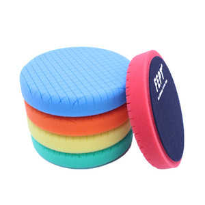 Tampon de polissage Whirlwind Blade T60 en éponge texturée avec dos en polaire pour le detailing automobile, le cirage et la restauration - Product Image 2