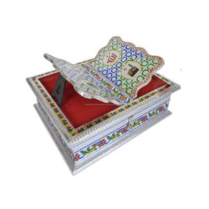 Support de livre en bois sculpté à la main, avec moulinet en bois lisse, art massif - Product Image 4