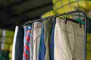 MS03 Shorts d'été pour hommes d'occasion de bonne qualité, en coton mélangé, shorts de plage, shorts de sport et shorts en jean, vente en balles - Product Image 2