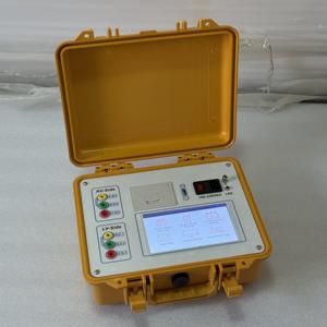 Testeur de rapport de transformateur de type Z avec écran tactile TTR triphasé, batterie intégrée, groupes de polarité et rapports de transformateurs PT/CT - Product Image 4