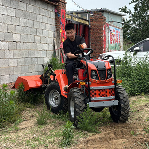 Livraison gratuite, mini tracteur 4x4 18 CV avec moteur diesel, boîte de vitesses à 3 vitesses pour utilisation agricole - Product Image 1