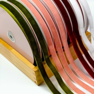Cinta de Terciopelo de 3.2MM-50MM de Ancho, Diseño de Doble Raya, Rollo de Cinta Blanca y Negra, Stock de Fábrica, Venta al Por Mayor - Product Image 6