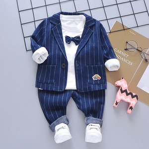 Ensemble de costume trois pièces pour garçons, style britannique, printemps-automne 2020, nouveau, 1-3-4 ans, 2 bébés, motif à carreaux élégant, costume en polyester - Product Image 1