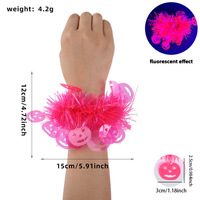 Bracelet fantôme souriant jaune fluorescent, motif fantôme souriant joyeux, décoration tendance pour fête d'Halloween.