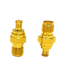 Connettore Coassiale <span class=keywords><strong>SMA</strong></span> F Femmina a MCX <span class=keywords><strong>M</strong></span> Maschio a Basso VSWR, Adattatore RF Diritto per Test di Segnale IoT e Apparecchiature Antenna - Product Image 1