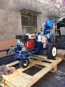 Máquina de Marcado de Líneas en Carreteras <span class=keywords><strong>Graco</strong></span>, Máquina de <span class=keywords><strong>Pintura</strong></span> en Frío para Demarcación Vial - Product Image 1