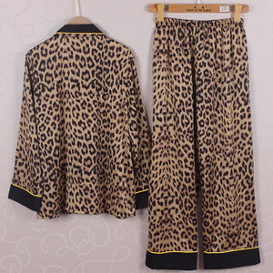 Пижама женская с леопардовым принтом - Product Image 6