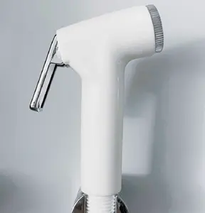 नई सफेद ABS सामग्री स्वच्छता शौचालय स्प्रेयर गौण शौचालय Shattaf