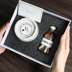Bougies parfumées dans une boîte-cadeau au détail Parfum d'ambiance avancé Ensemble de bougies d'intérieur en cire de soja de longue durée avec pot de bougie parfumée - Product Image 4