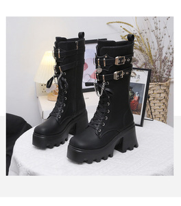 Botas de plataforma negras IStapromo Gifts, de media pantorrilla, con cordones, cremallera lateral, hebilla y cadena, botas de combate para mujer, parte superior de PU, para uso en otoño/primavera - Product Image 2