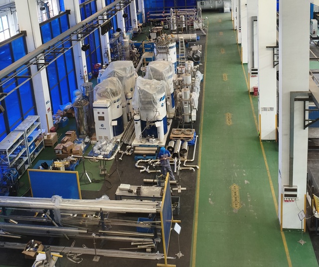 Guangzhou China High Tech 40l/hr Waste Helium Gas Recycling Purification Liquefaction System