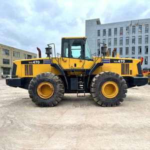 Chargeuse sur pneus KOMATSU WA470 2022, capacité nominale de 45 tonnes, puissance de 261 kW, couleur jaune, équipement de construction lourd, moteur puissant - Product Image 1