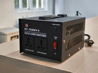 Transformador Elevador y Reductor de Voltaje de 110v a 220v o de 220v a 110v, St-1kw 1.5kw 2kw 5kw 10kw 20kw