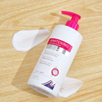 Lait Corporel Éclaircissant à la Niacinamide, Vitamine C et Vitamine E pour un Teint Unifié sur Peaux Caramel et Brunes – Crème Lotion Blanchissante pour le Corps