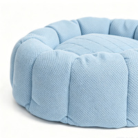 Coussin orthopédique pour chien Yang Yang, en tissu Minky à pois, bleu clair, forme de fleur ronde, GRS personnalisé