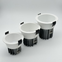 Panel de Luz LED Empotrado Moderno Antideslumbrante IP54, Foco LED Empotrado en el Techo de 3W-15W Regulable
