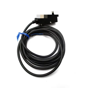 E3s-ds10b4 (comme sur la photo) Unmp nouveau contrôleur de programmation Plc dédié Pac d'automatisation industrielle en stock prêt à l'emploi - Product Image 1