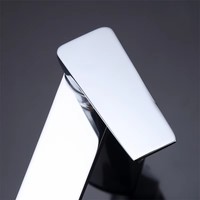 Robinet de lavabo moderne économique à vente directe d'usine, avec cartouche céramique, eau froide et chaude, en alliage de zinc